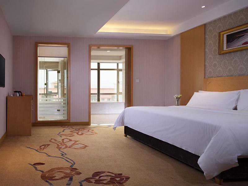 Vienna 3 Best Hotel Dongguan Liaobu Veicle City Eksteriør bilde