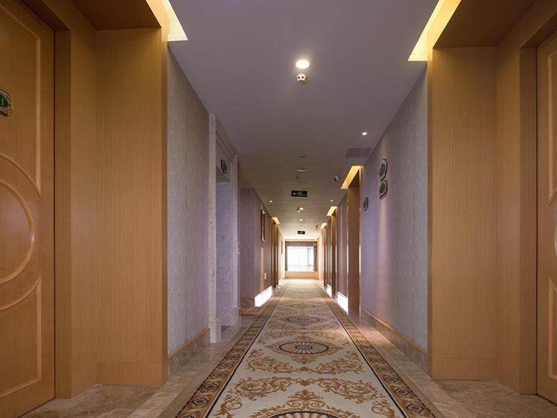 Vienna 3 Best Hotel Dongguan Liaobu Veicle City Eksteriør bilde